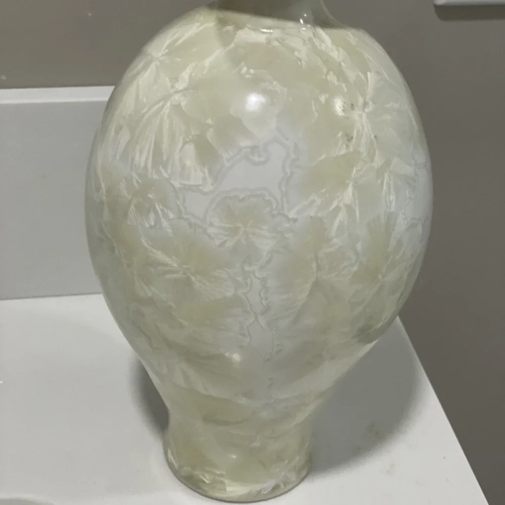 Vintage Cream Yellow Crystaline‎ Glaze Studio Pottery Vase Signed Bulbous 8